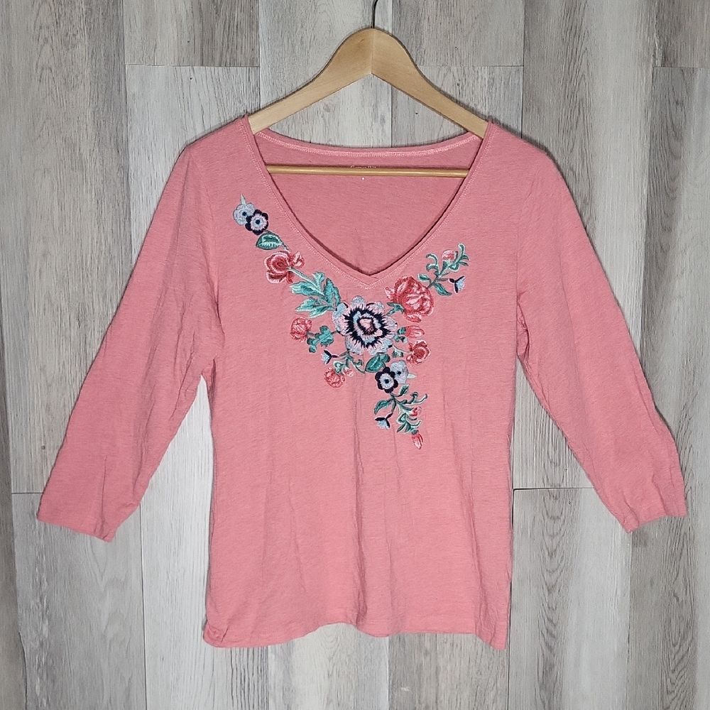Garnet Hill Womens M Blouse Embroidered V Neck 3/4 Sleeve Floral Lightweight